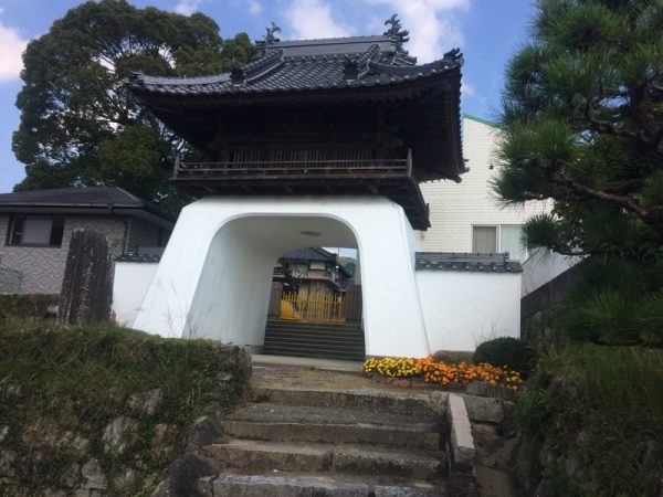 光台寺山門