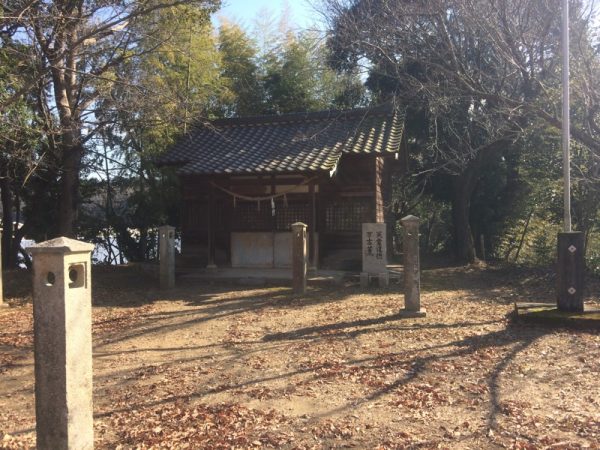 招魂社（惣田山の麻郷神社-護国神社）